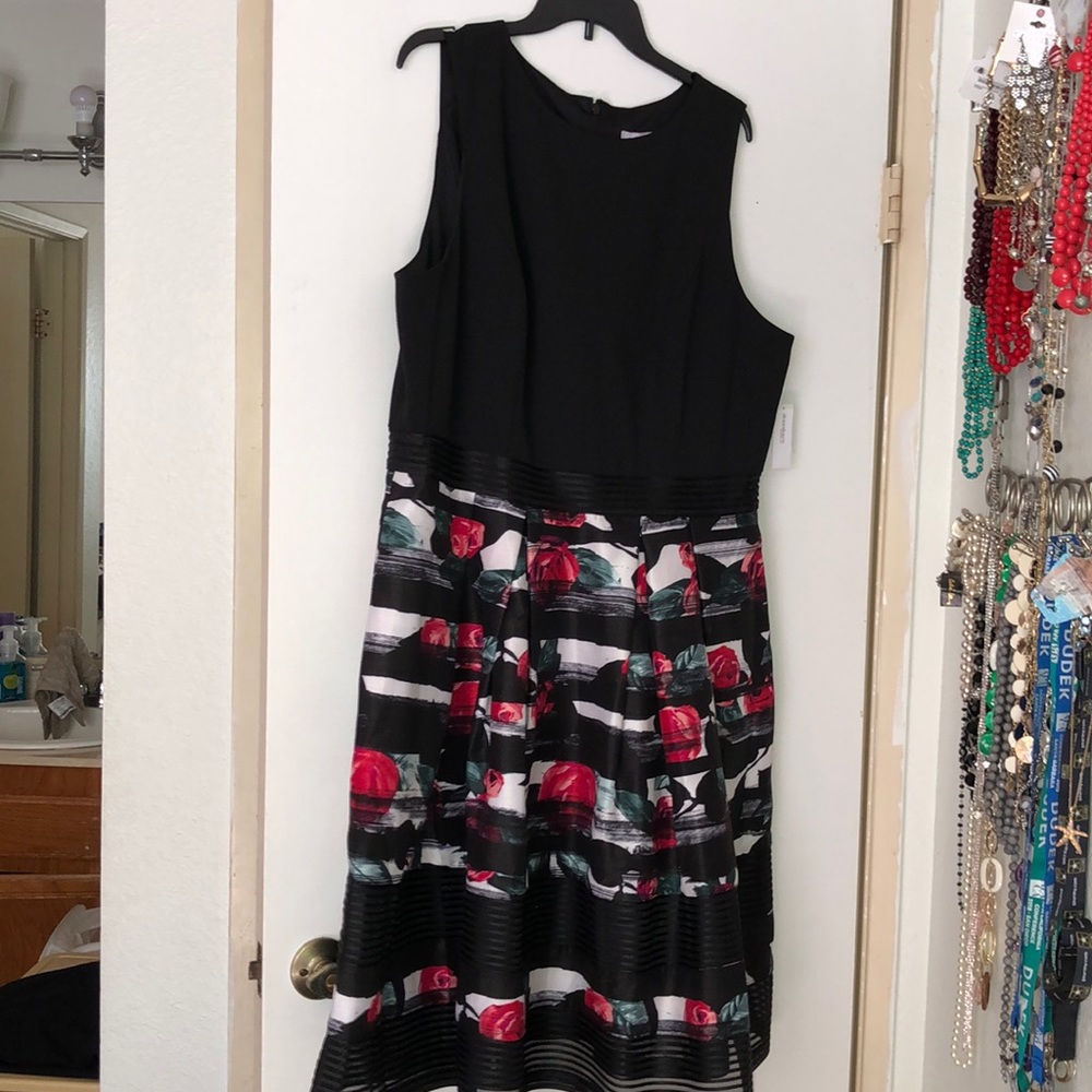 NWT Luxe dress size 16w